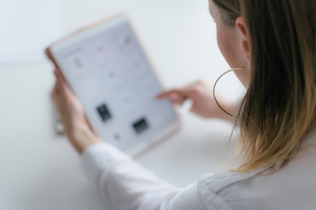 real estate agent tablet